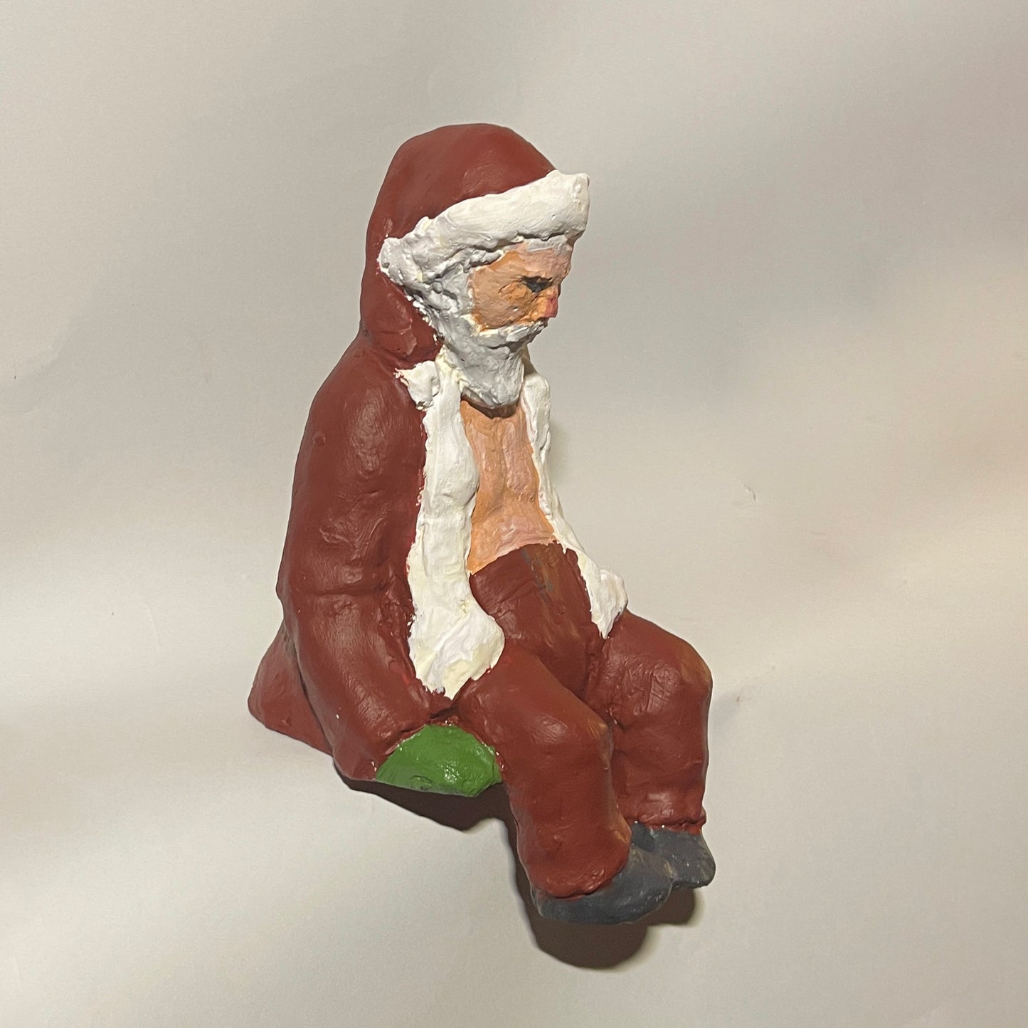 Nisse som sitter på kanten