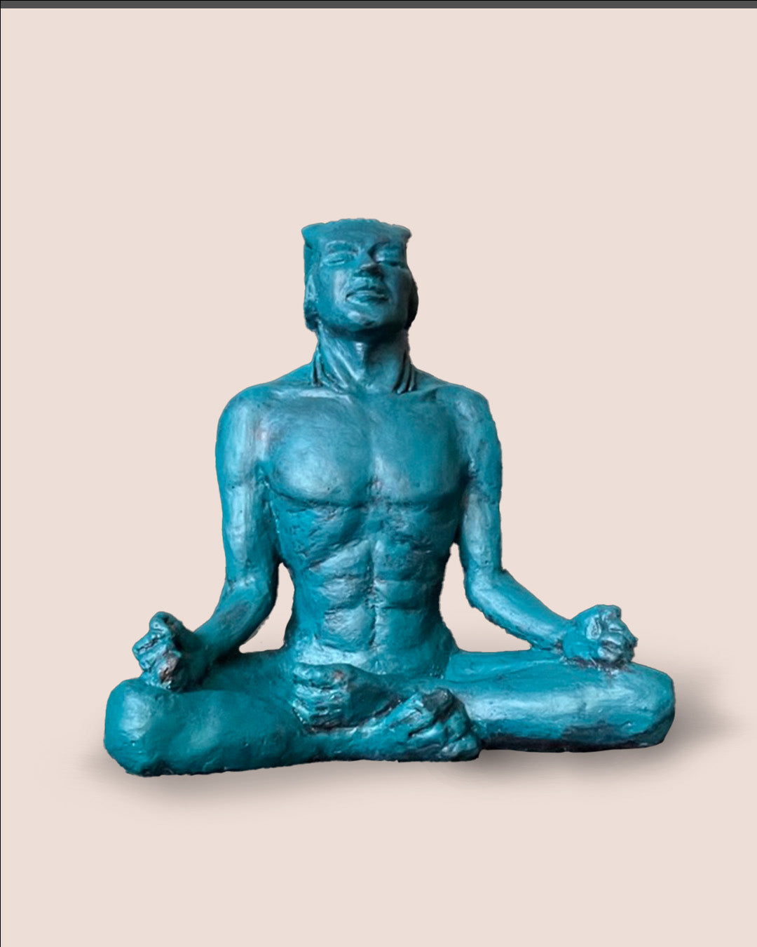 Yogademon i meditasjon, grønn